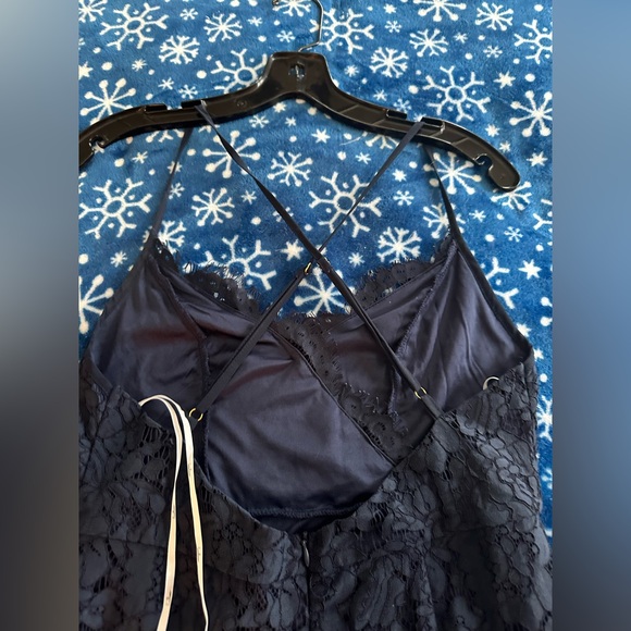 Lulus Flirting with Desire Navy Blue Lace
Bodycon Dress - Picture 9 of 10